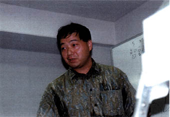 128-3.jpg