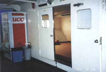 174-3.jpg