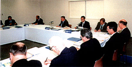 001-2.jpg