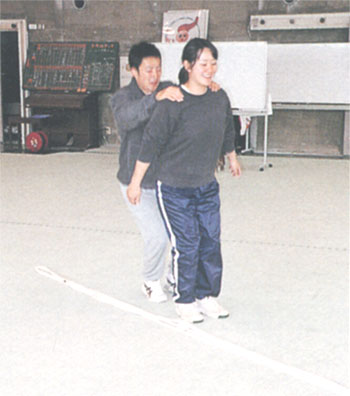 048-2.jpg