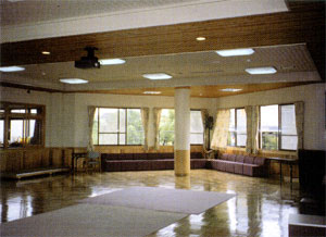 003-1.jpg