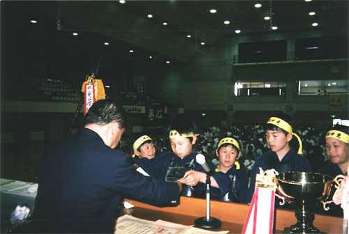 038-1.jpg