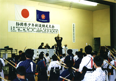 042-1.jpg