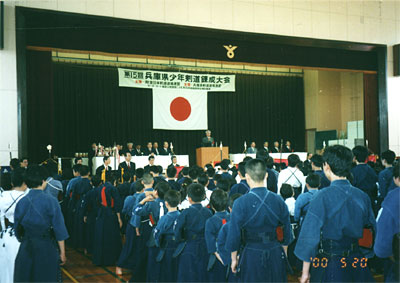 043-3.jpg