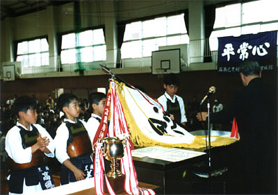 045-1.jpg