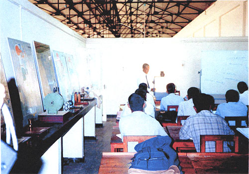 058-1.jpg