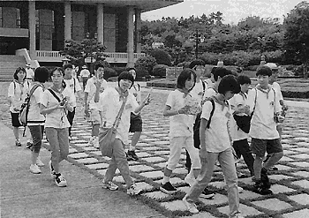 021-2.gif