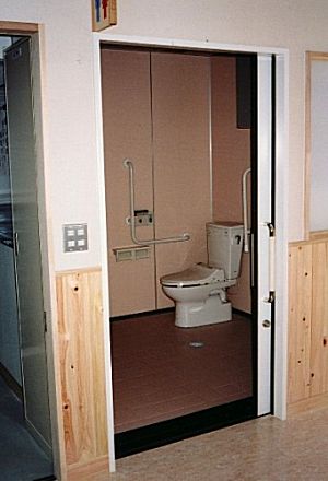 z0001_13.jpg