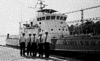 z0015_02.jpg