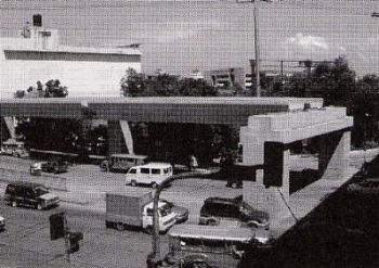 z0022_03.jpg