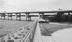 z1015_05.jpg