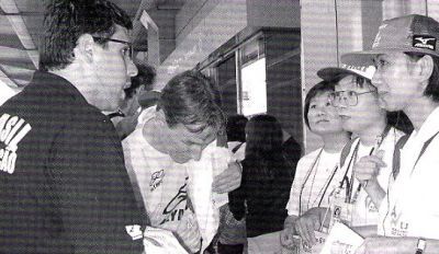 z1108_01.jpg