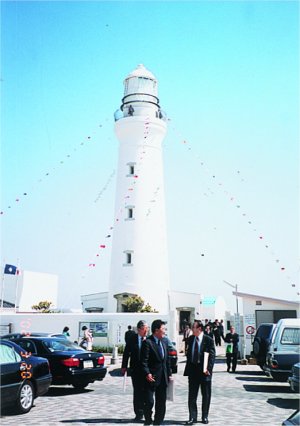 z0002_02.jpg